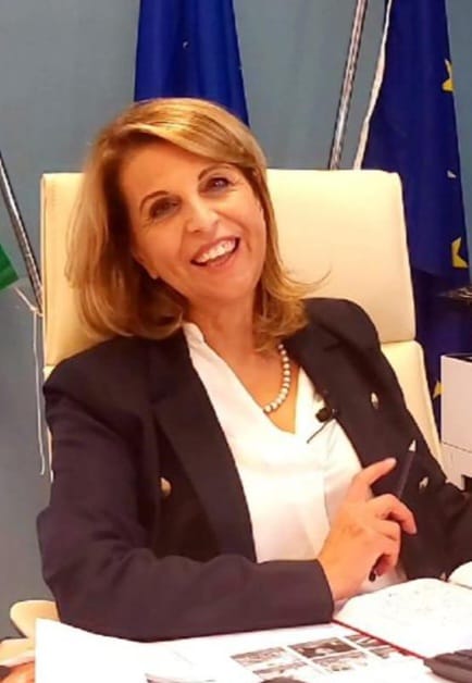 IL ROTARY INCONTRA LOREDANA GIANNICOLA